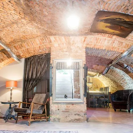 דירה Unique Old Town